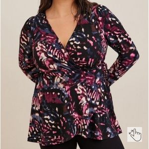 Torrid Size 3 3X Surplice Wrap Long Sleeve Blouse Top NWT